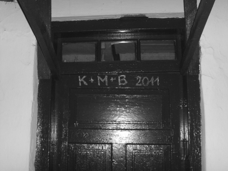 Drzwi naznaczone wicon kred (K+M+B) fot.: Magdalena Wjtowicz